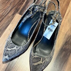 Guess Black and Tan Snakeskin Heels